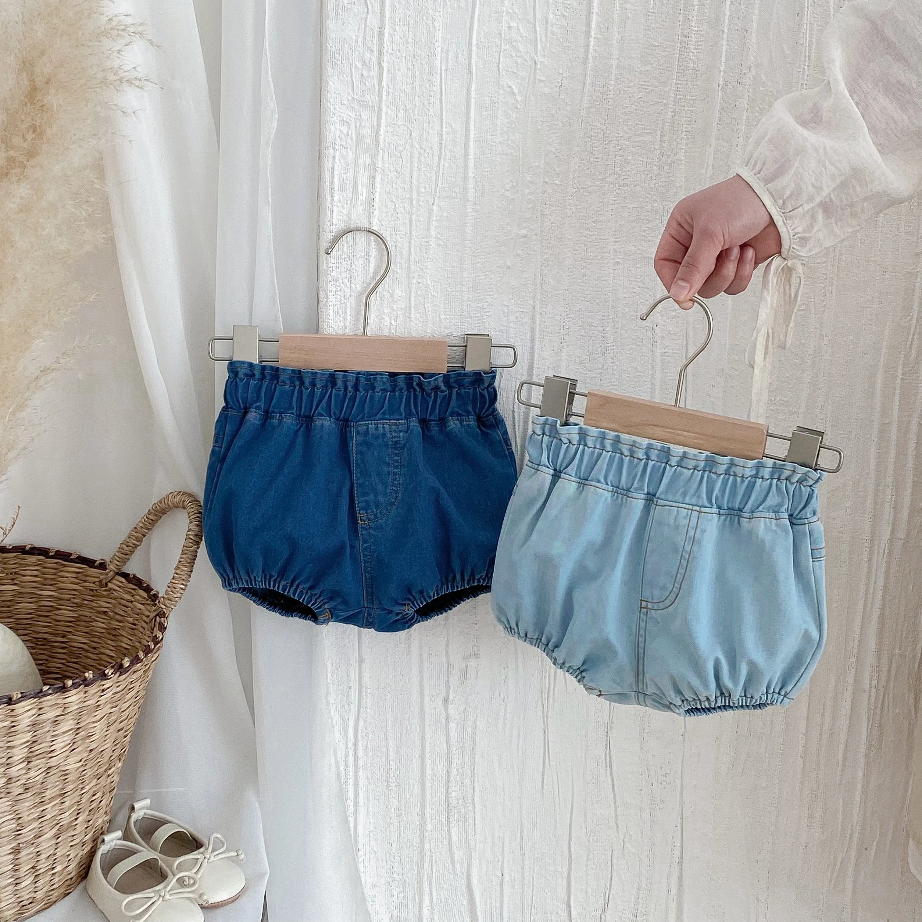 Baby Denim Bloomers Shorts Newborn Soft Cozy Cotton Toddler Boys Girls Summer Shorts Pants Ruffles Waist Kids Clothing 0-3T